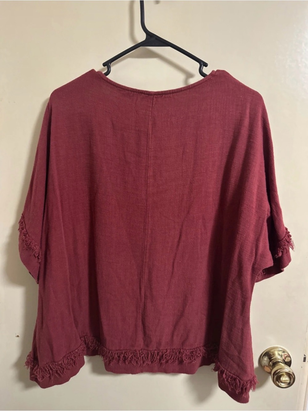 Umgee Burgundy Linen Blend Fringe Hem Top - Picture 5 of 5